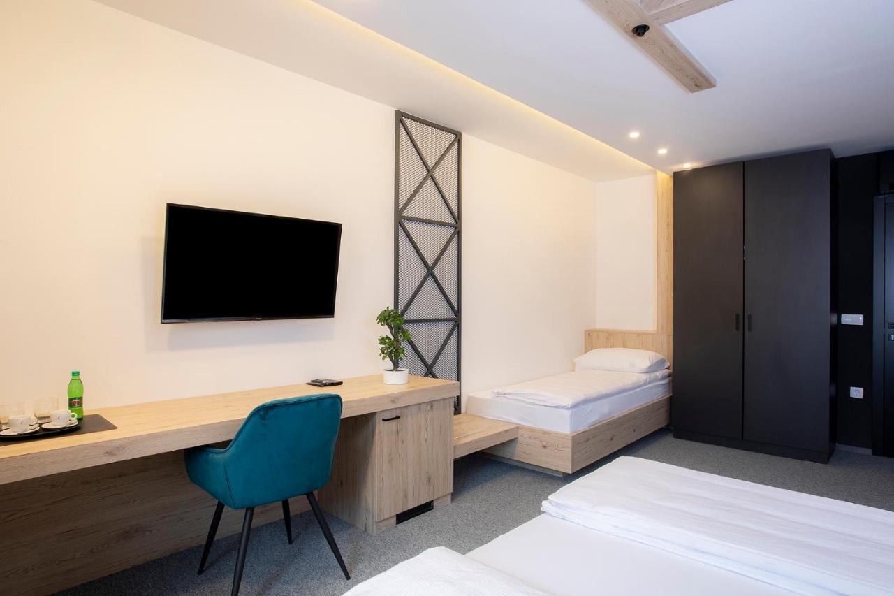Rooms Bolero Naklo Eksteriør bilde